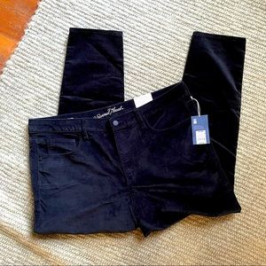 NWT Universal Thread Black Velvet Skinny Jeans 18